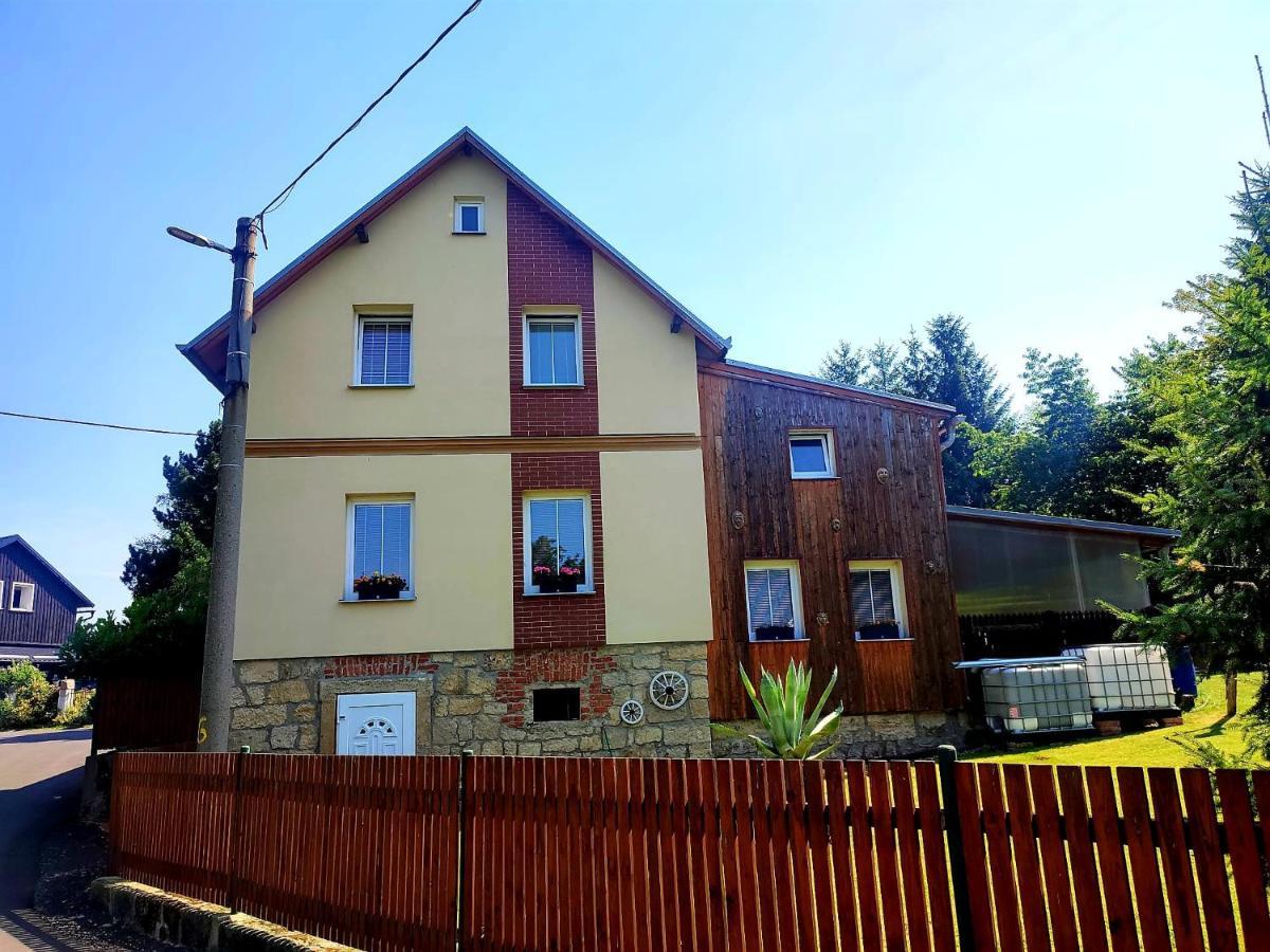Villa Ubytovani U Rybnicka Arnoltice u Decina Exterior foto